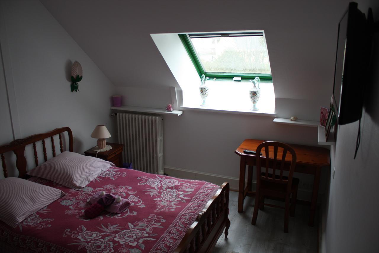Bed and Breakfast Yec'Hed Mat Saint-Nicolas-du-Pelem Экстерьер фото